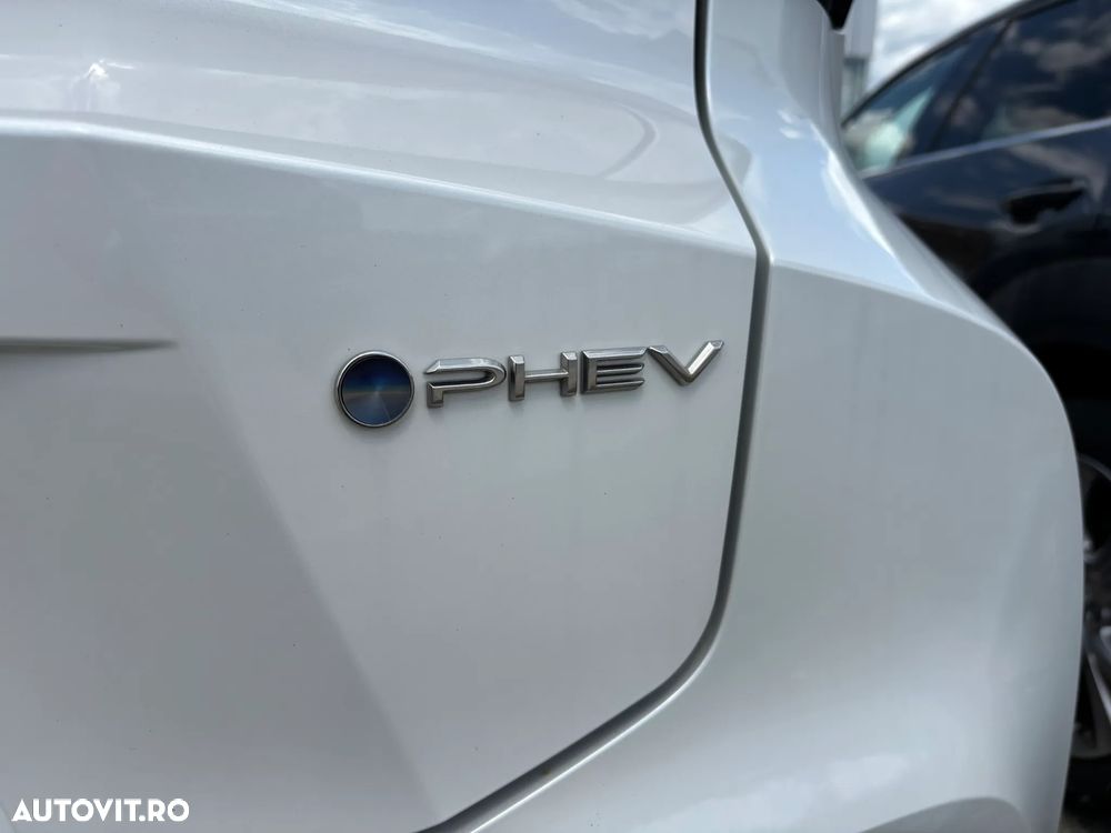 Toyota C-HR 2.0 PHEV 223 CP 4x2 CVT Exclusive - 18