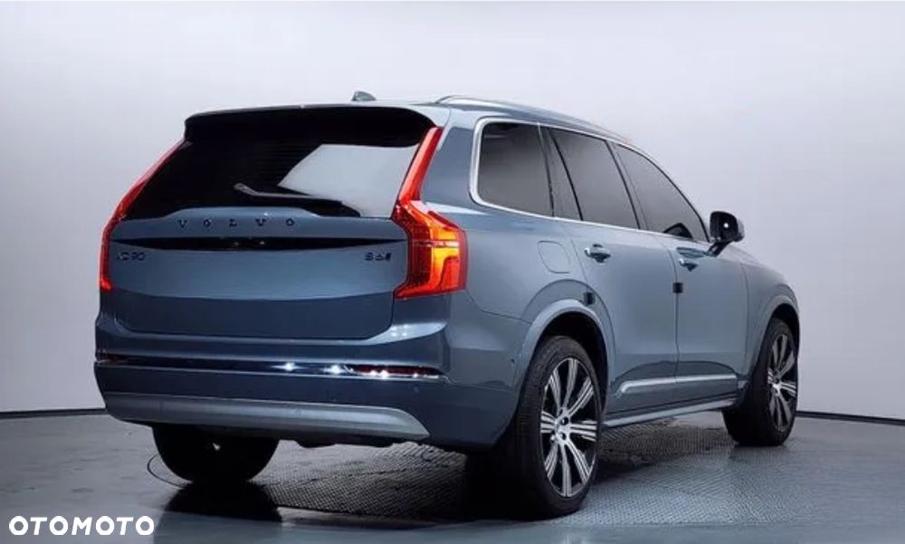 Volvo XC 90 - 5