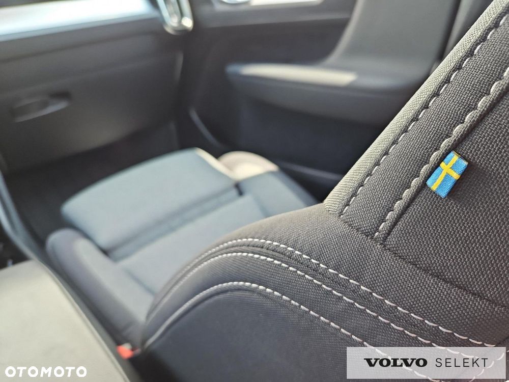 Volvo XC 40 - 29