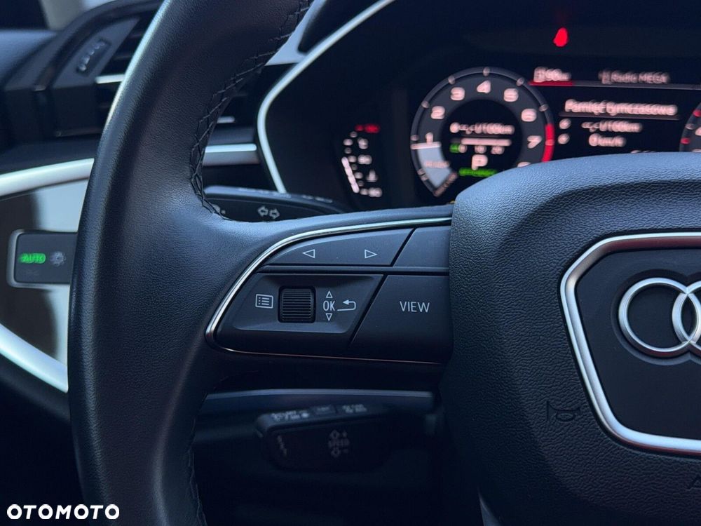 Audi Q3 Sportback - 19