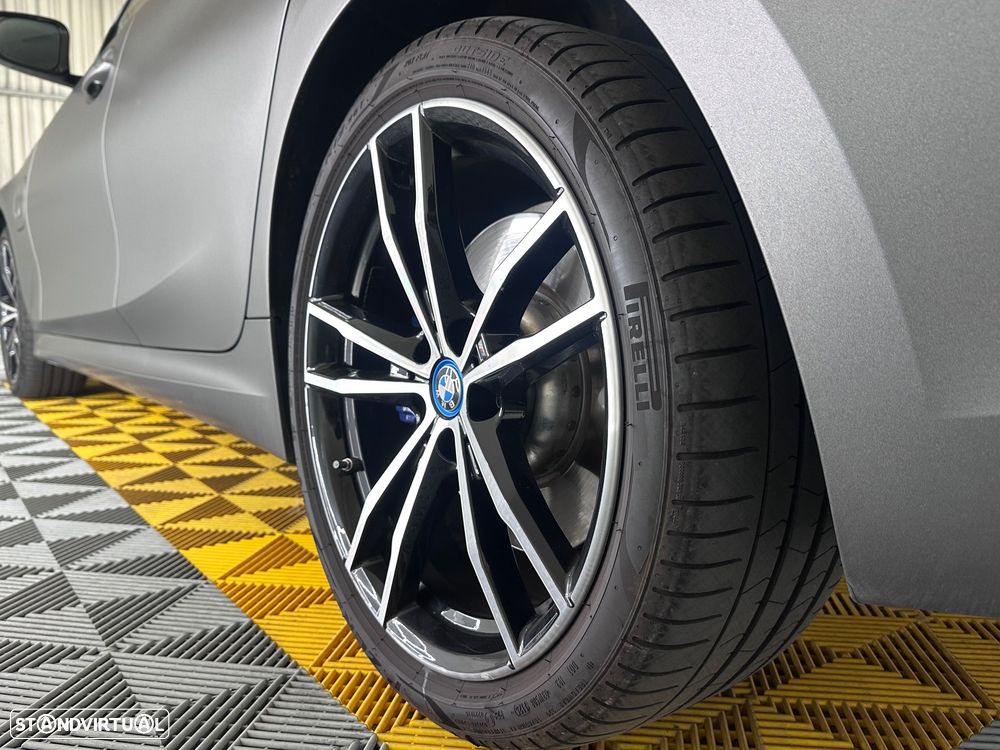BMW 330 e Pack M Auto - 7
