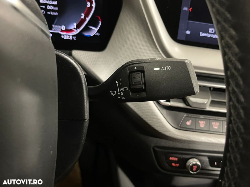 BMW Seria 2 218i Aut. Advantage - 26