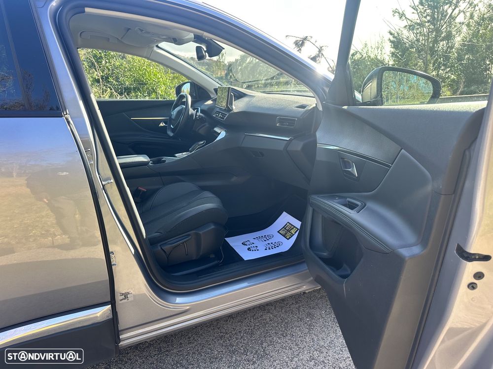 Peugeot 3008 1.5 BlueHDi Allure EAT8 - 13
