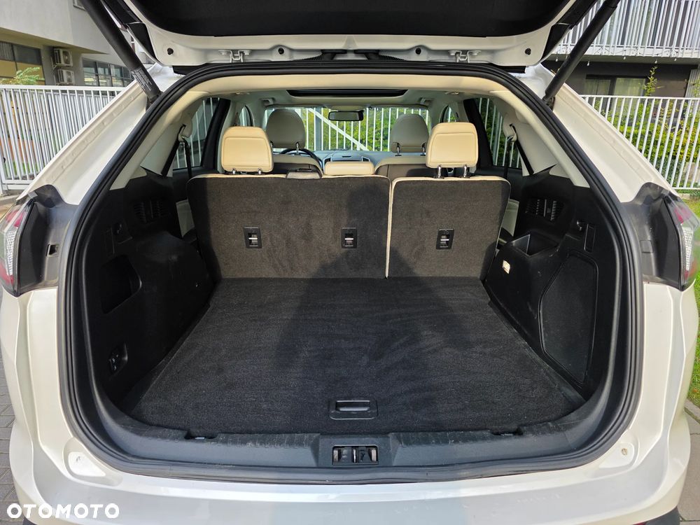 Ford Edge - 33