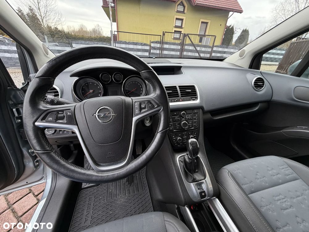 Opel Meriva 1.4 T Cosmo - 14