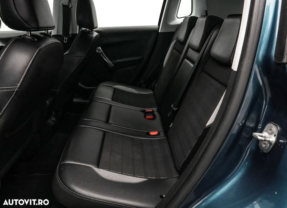 Peugeot 2008 1.2 PureTech Turbo Allure - 15