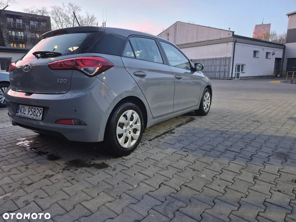 Hyundai i20 1.1 CRDi - 4