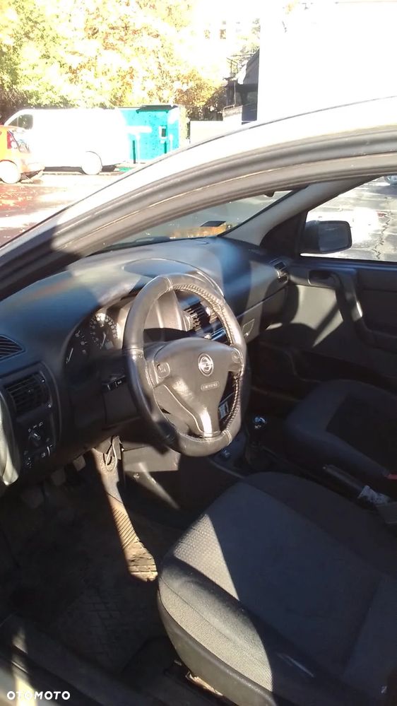 Opel Astra - 8