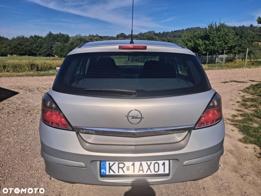 Opel Astra - 8