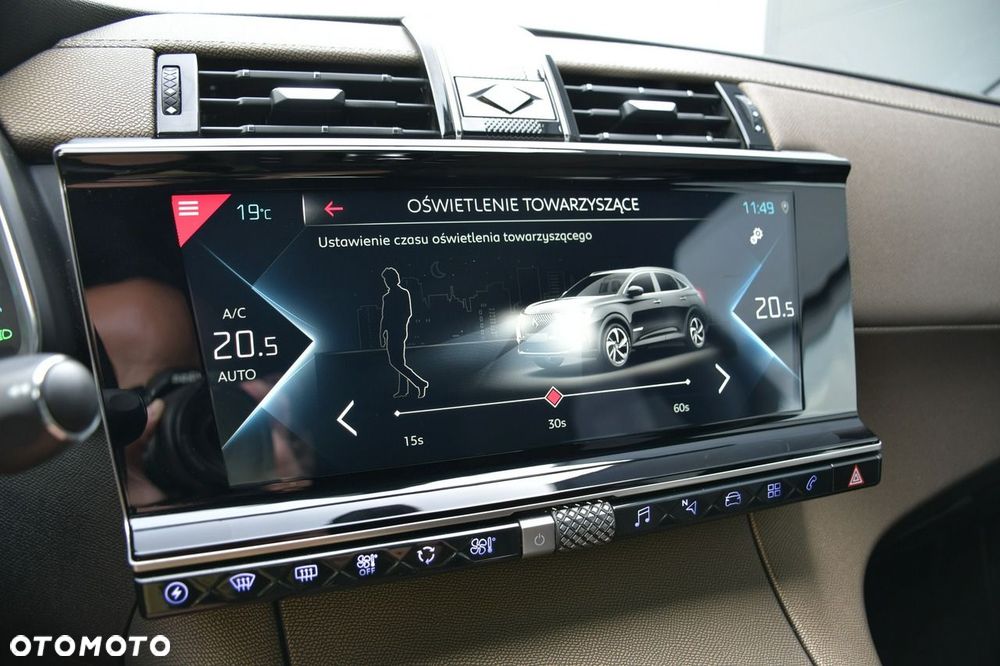 DS Automobiles DS 7 Crossback 1.6 E-Tense Bastille + - 30