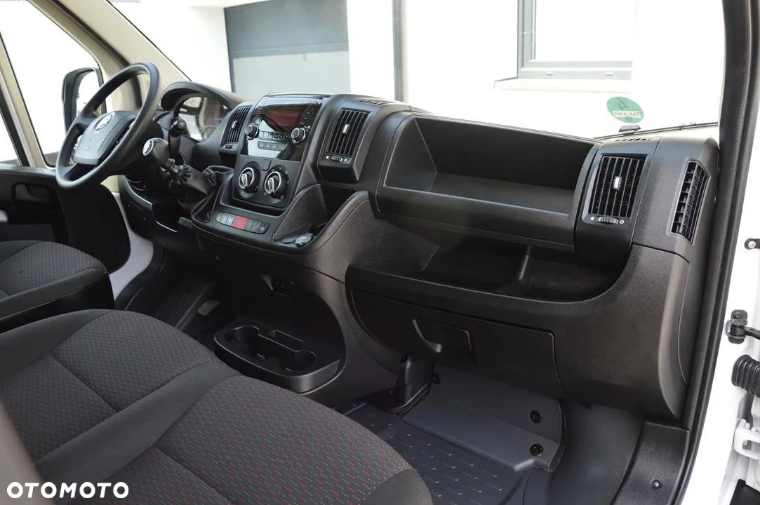 Opel Movano - 18