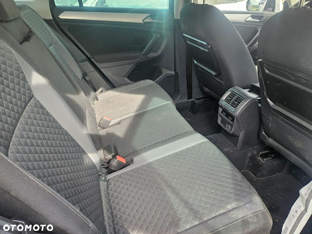Volkswagen Tiguan 1.6 TDI SCR Comfortline - 10