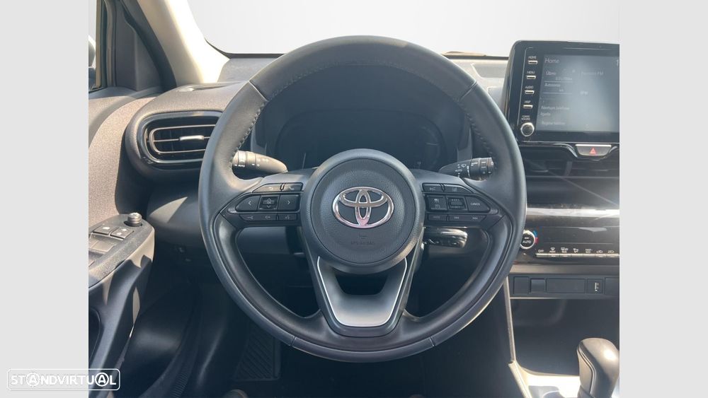 Toyota Yaris Cross - 12