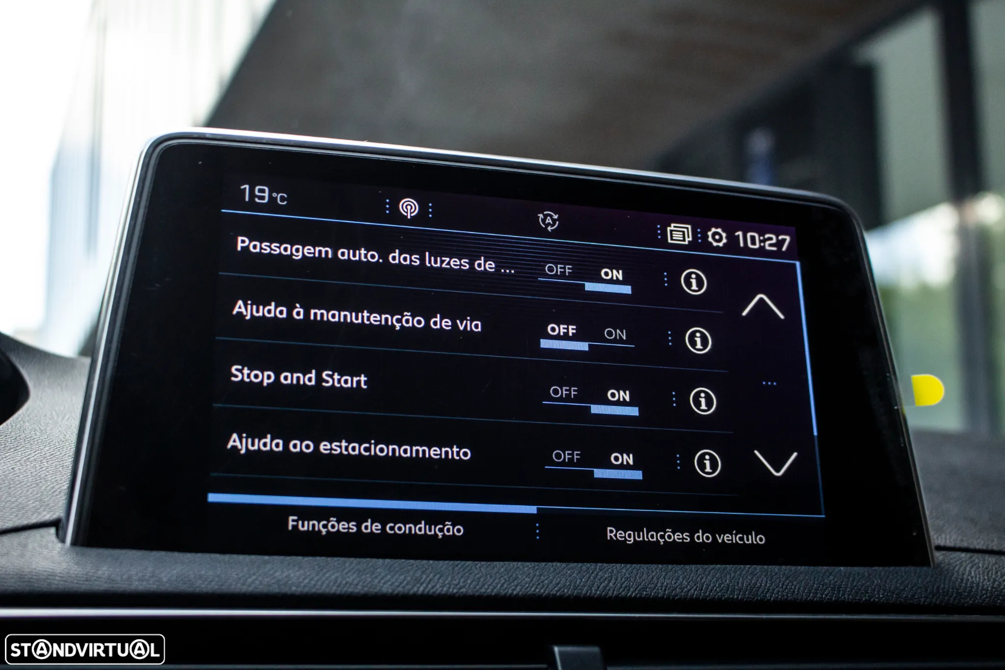 Peugeot 5008 1.2 PureTech Allure Pack EAT8 - 44