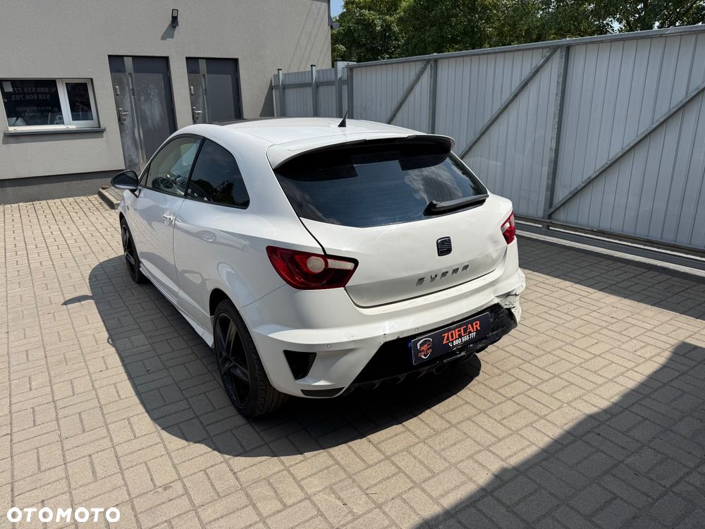 Seat Ibiza SC 1.4 TSI DSG Cupra - 3