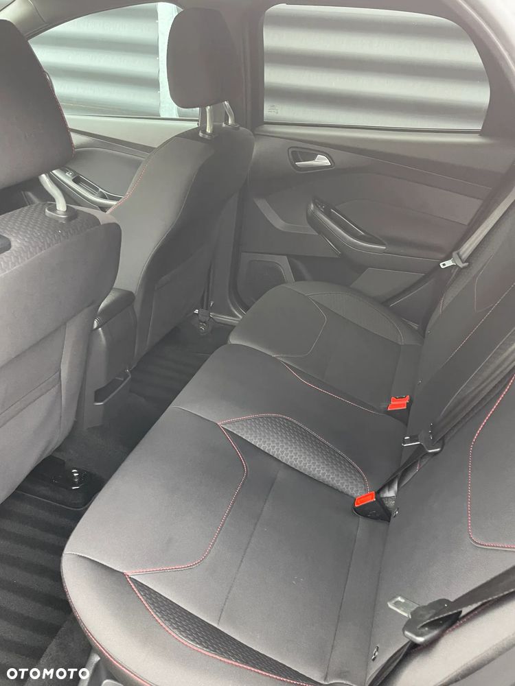 Ford Tourneo Connect - 15