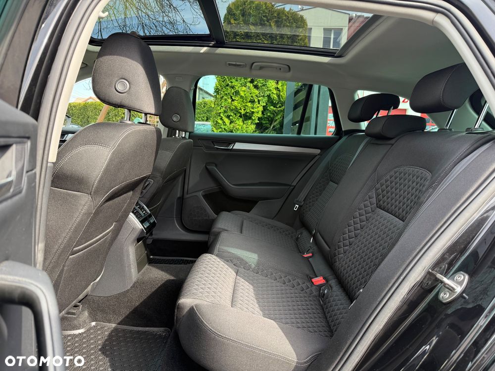 Skoda Superb 1.8 TSI DSG Style - 8