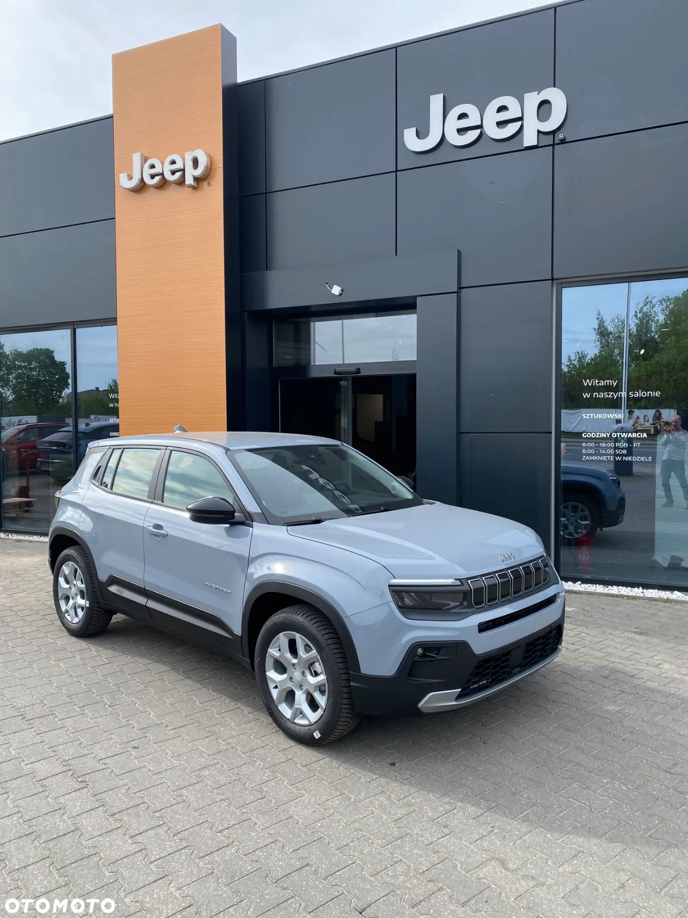 Jeep Avenger 1.2 T3 mHEV Altitude FWD eDCT6 - 1
