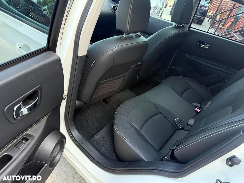 Nissan Qashqai 2.0 dCi DPF tekna - 16