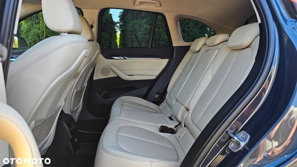 BMW X1 xDrive25d xLine - 25