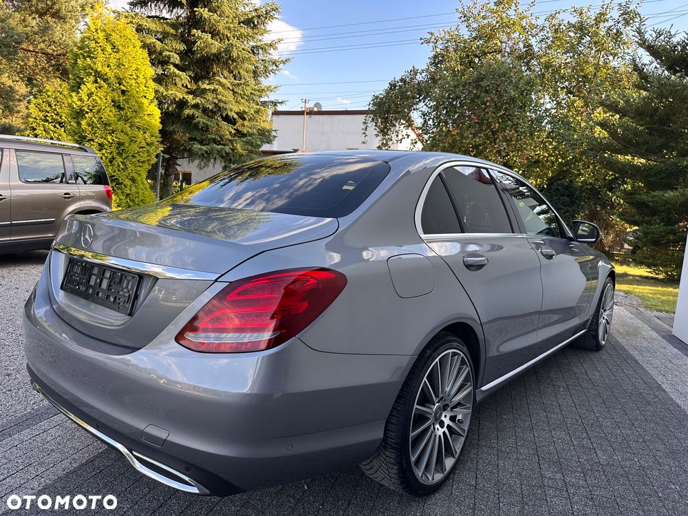 Mercedes-Benz Klasa C 180 T Kompressor Automatik BlueEFFICIENCY Avantgarde - 18