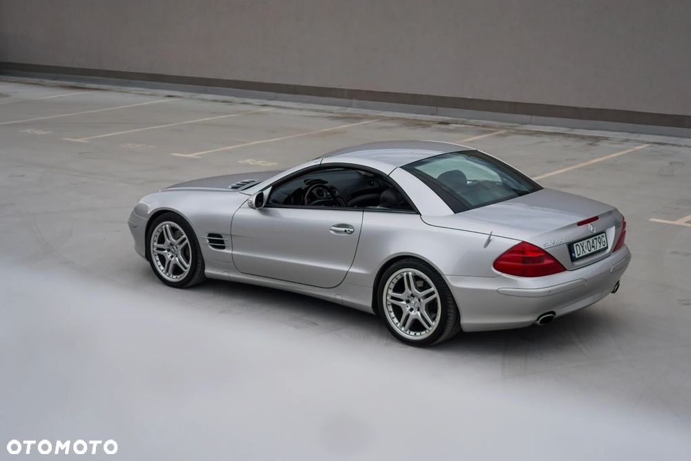 Mercedes-Benz SL - 40