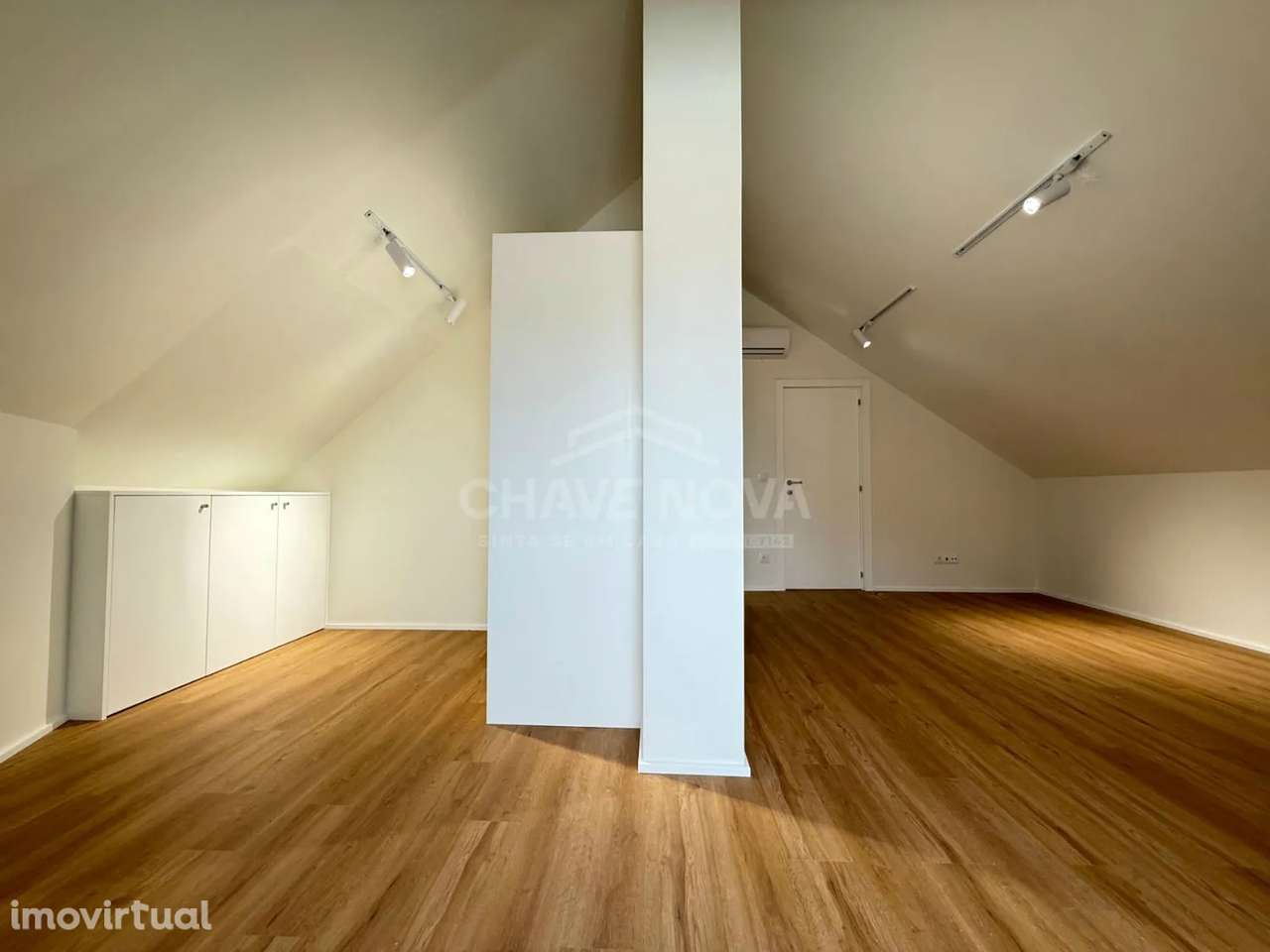 T2 Duplex Novo, em Matosinhos Sul - Grande imagem: 4/16