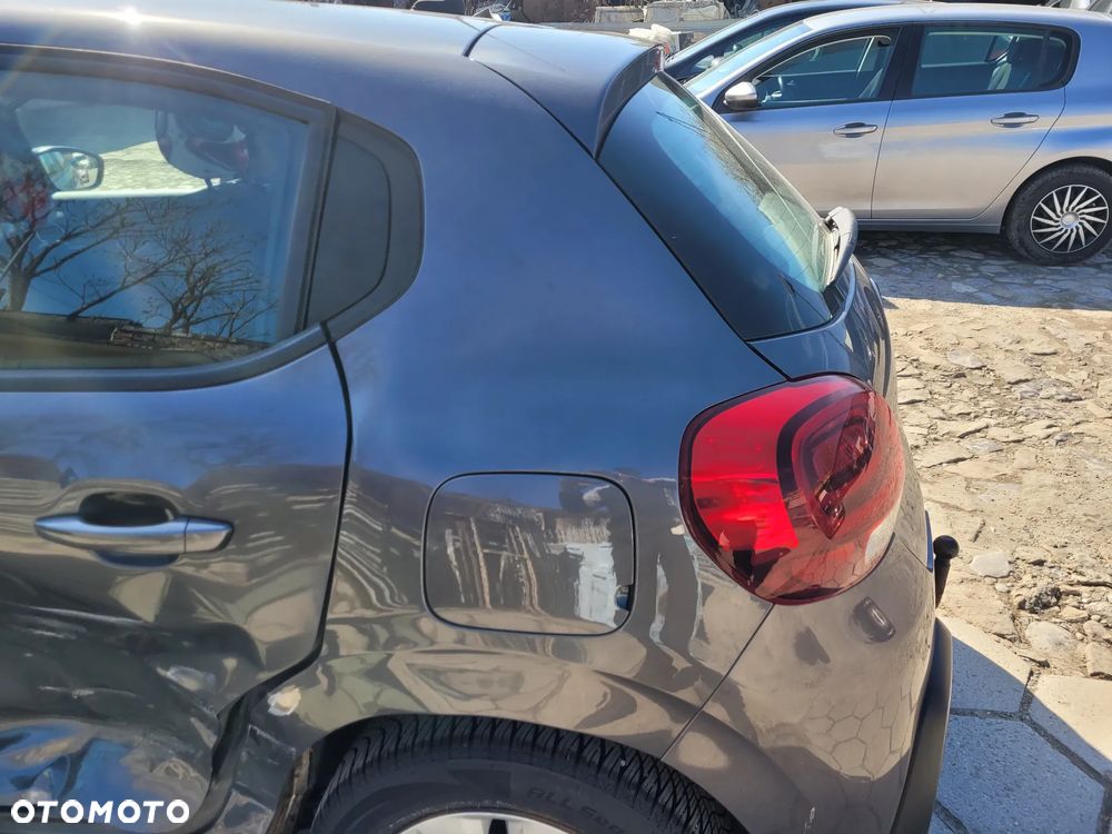 Citroën C3 1.2 PureTech Exclusive - 26