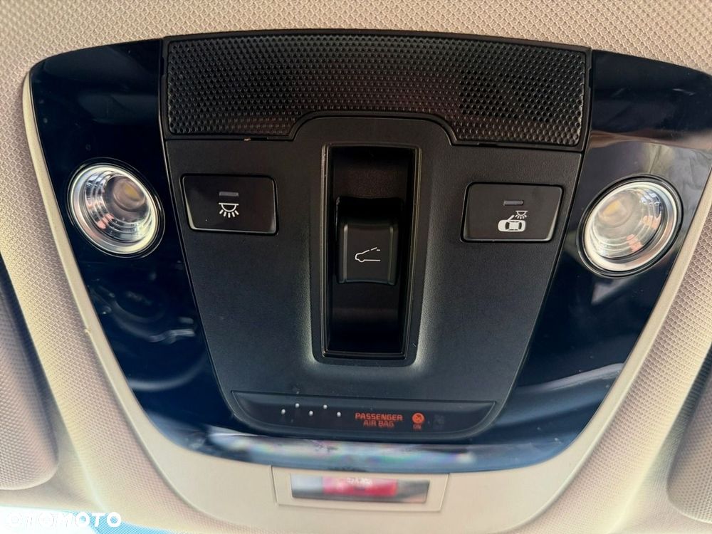 Kia Sorento - 27