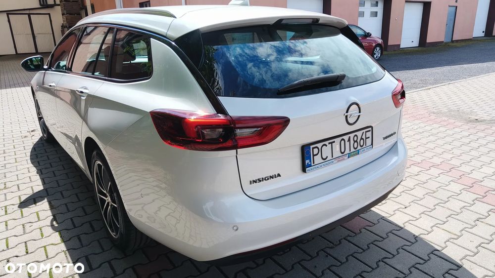 Opel Insignia 2.0 Exclusive - 11