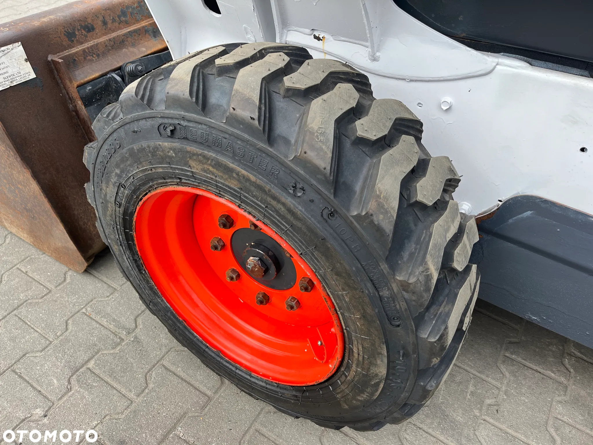 Bobcat S530 - 12