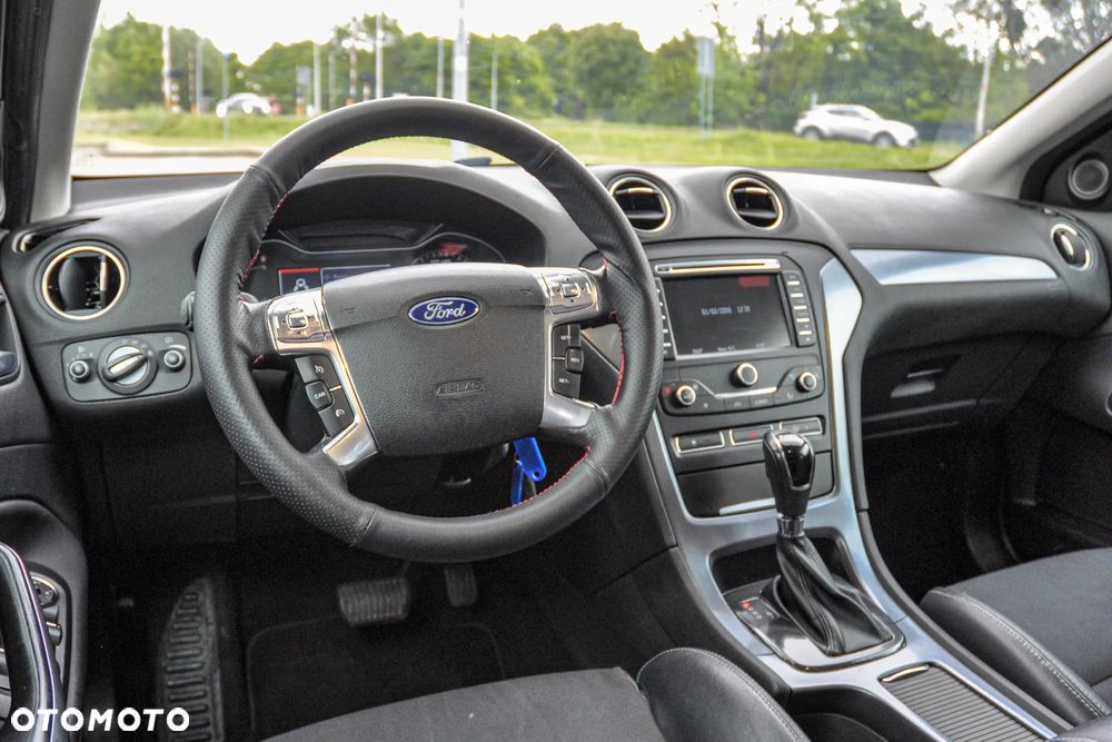 Ford Mondeo SW - 9