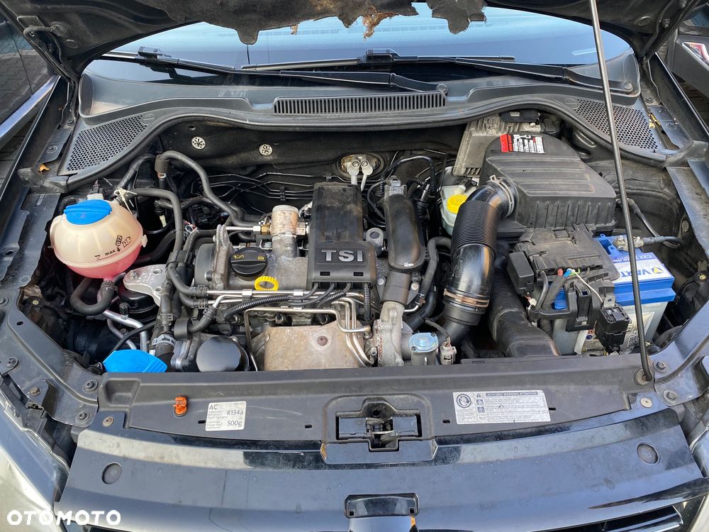 Volkswagen Polo 1.2 TSI Comfortline DSG - 34