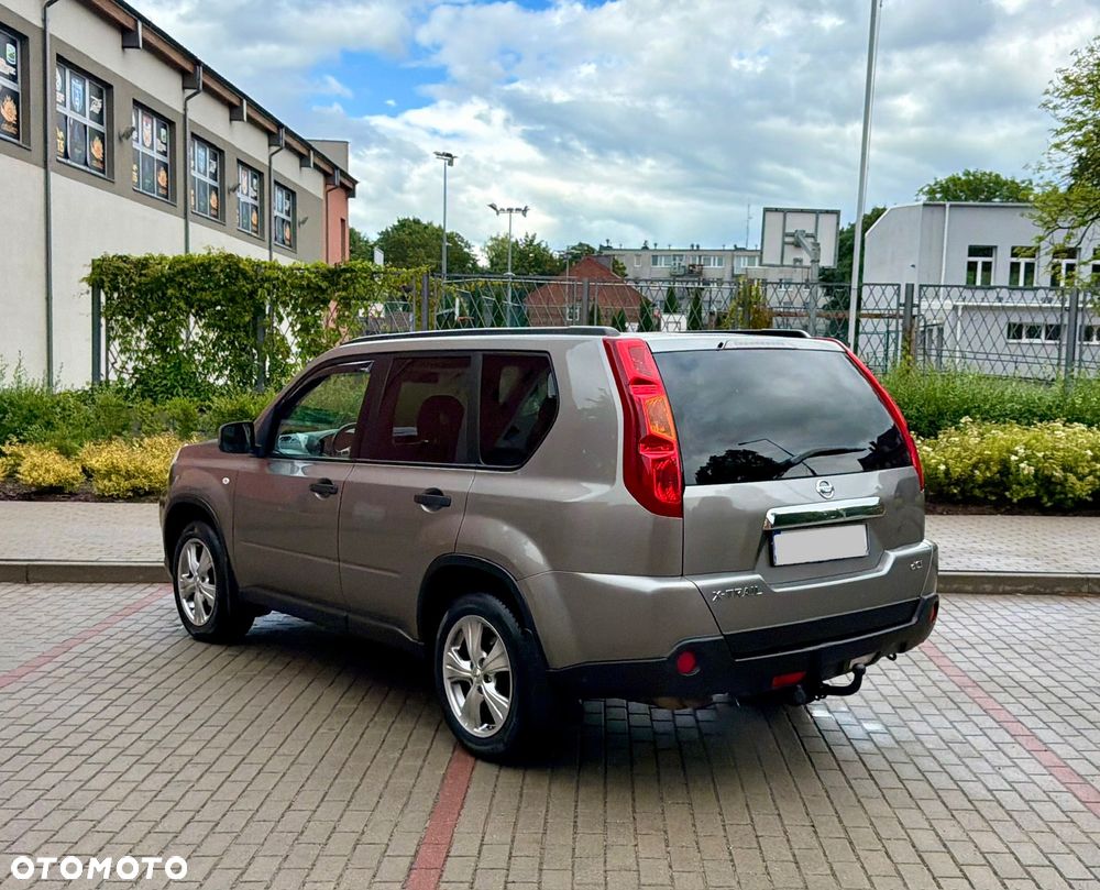 Nissan X-Trail 2.0 dCi XE - 4