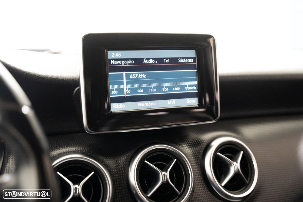 Mercedes-Benz A 180 CDI BlueEFFICIENCY - 11