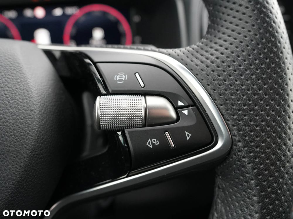 Skoda Karoq 1.5 TSI ACT Sportline DSG - 23