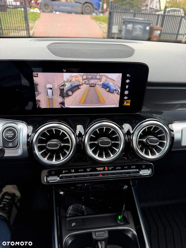 Mercedes-Benz GLB 2022