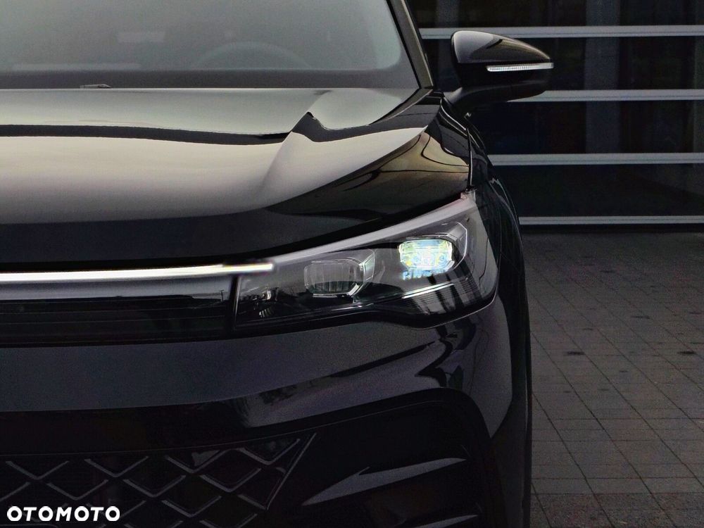 Volkswagen Tiguan - 5