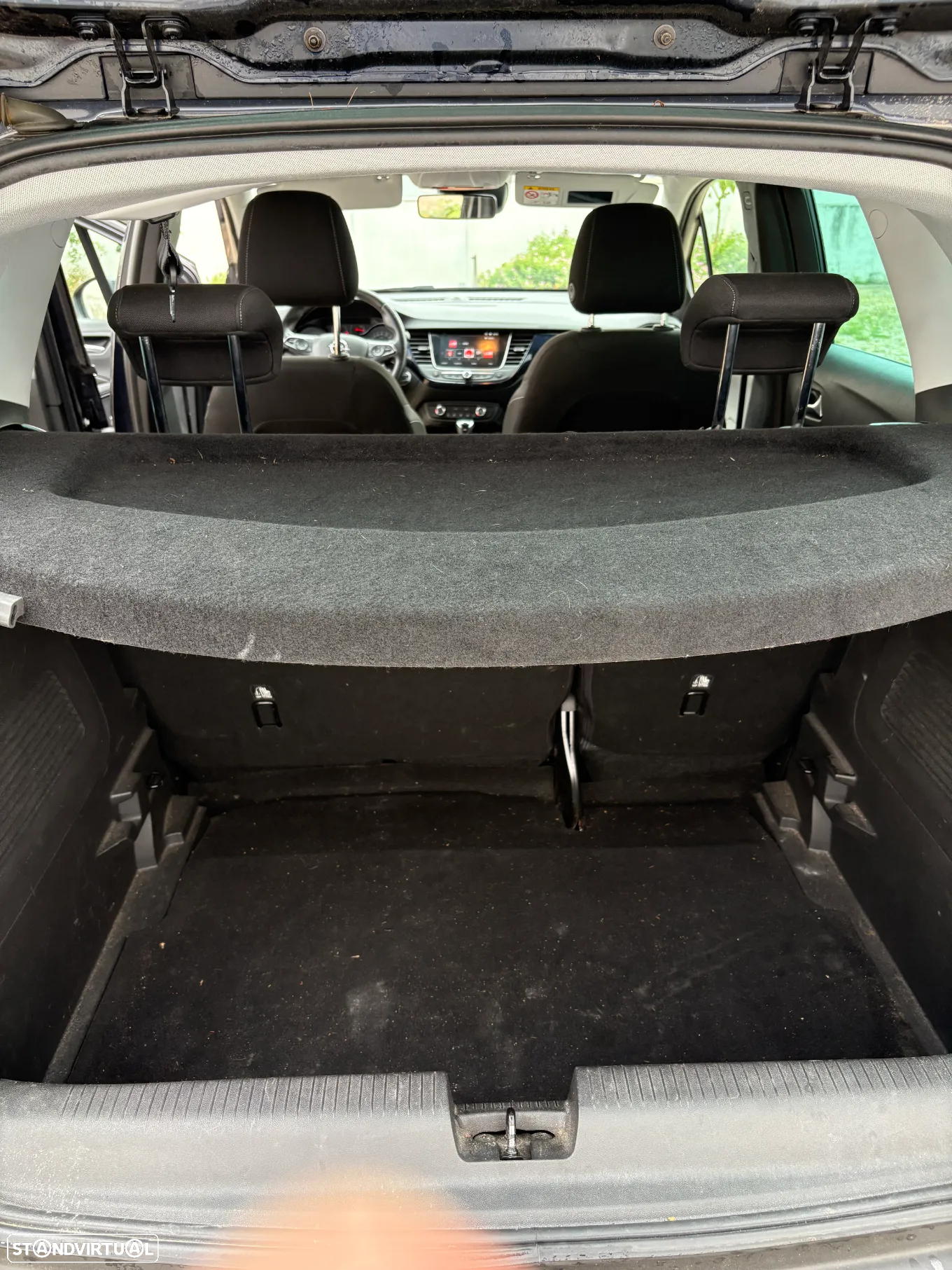 Opel Crossland X 1.5 CDTi 120 Anos - 10