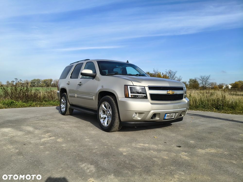 Chevrolet Tahoe - 3