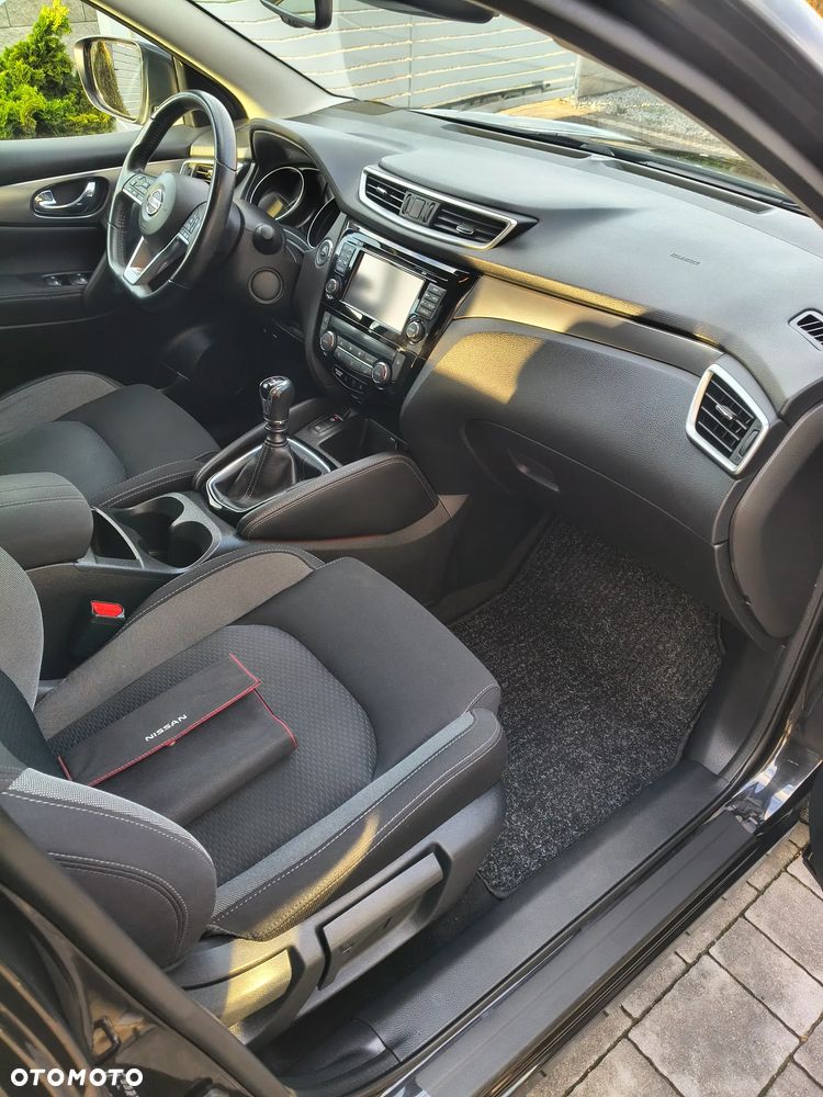 Nissan Qashqai - 16