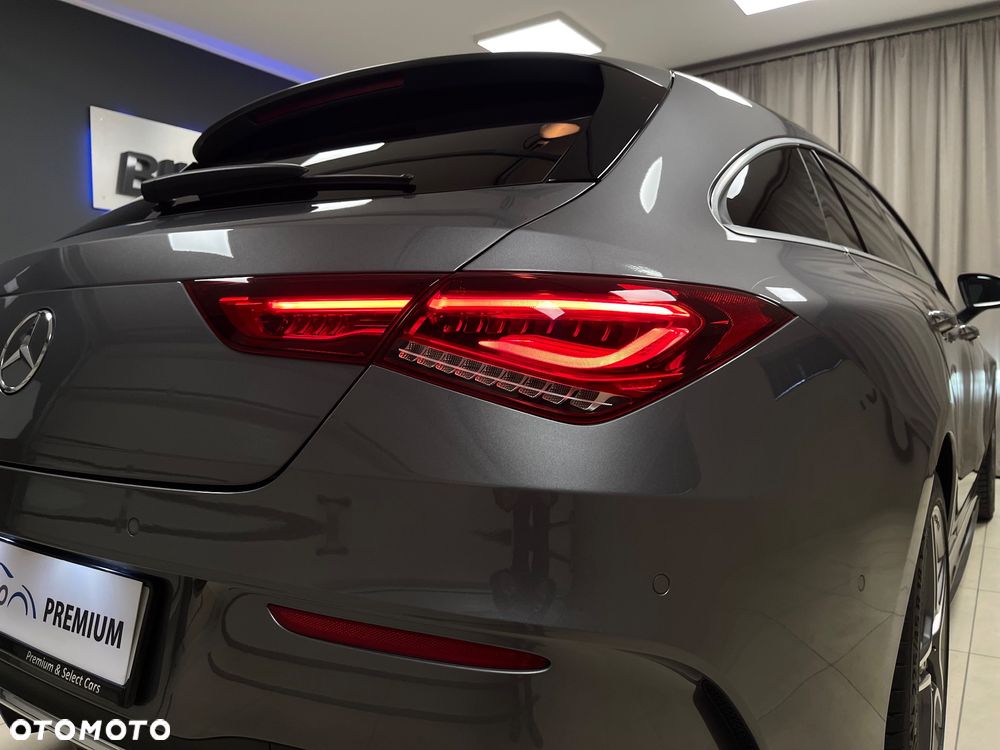 Mercedes-Benz CLA 200 AMG Line 7G-DCT - 33
