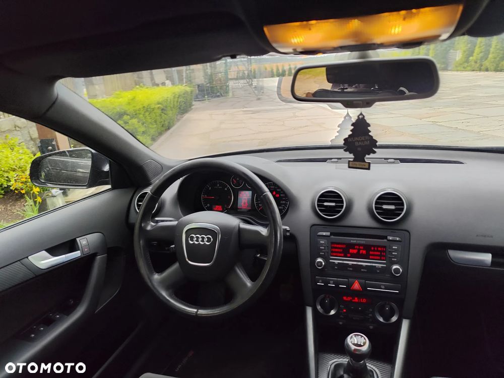 Audi A3 Sportback 2.0 TDI Ambiente - 27