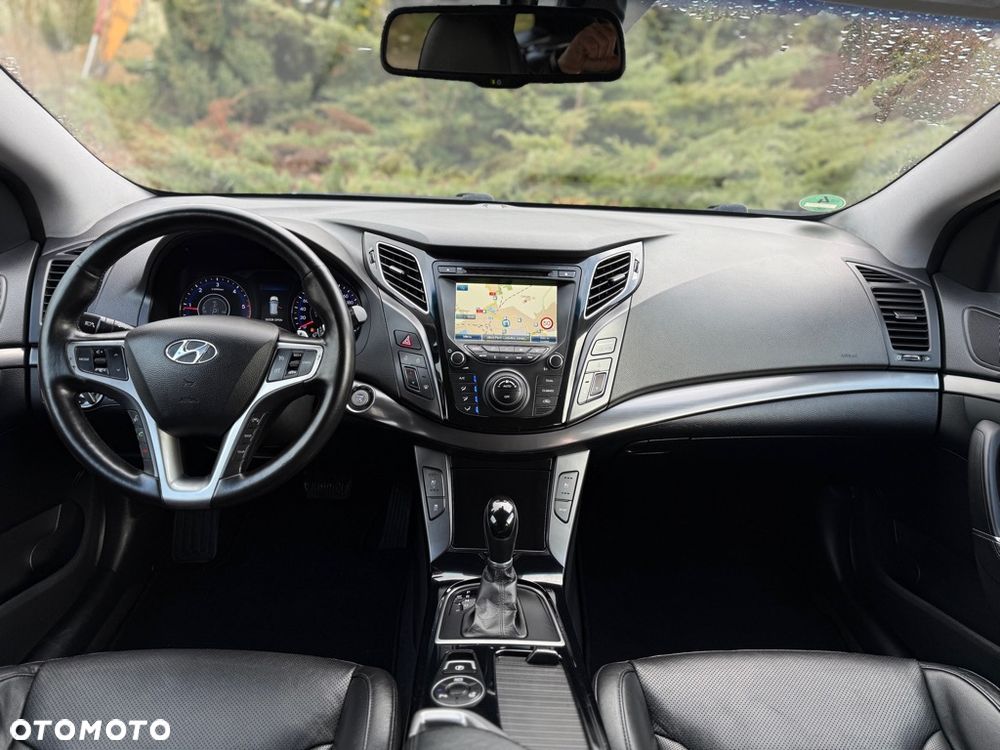 Hyundai i40 Kombi 1.7 CRDi DCT Premium - 30