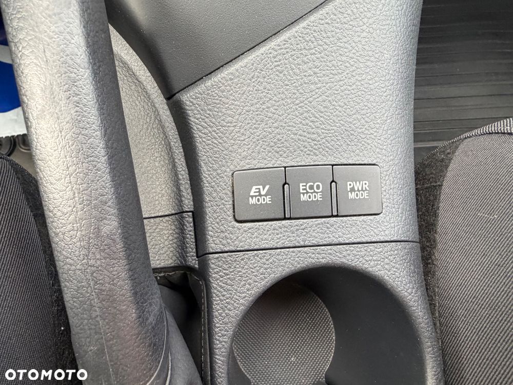 Toyota Auris 1.8 HSD Prestige NAVI - 30