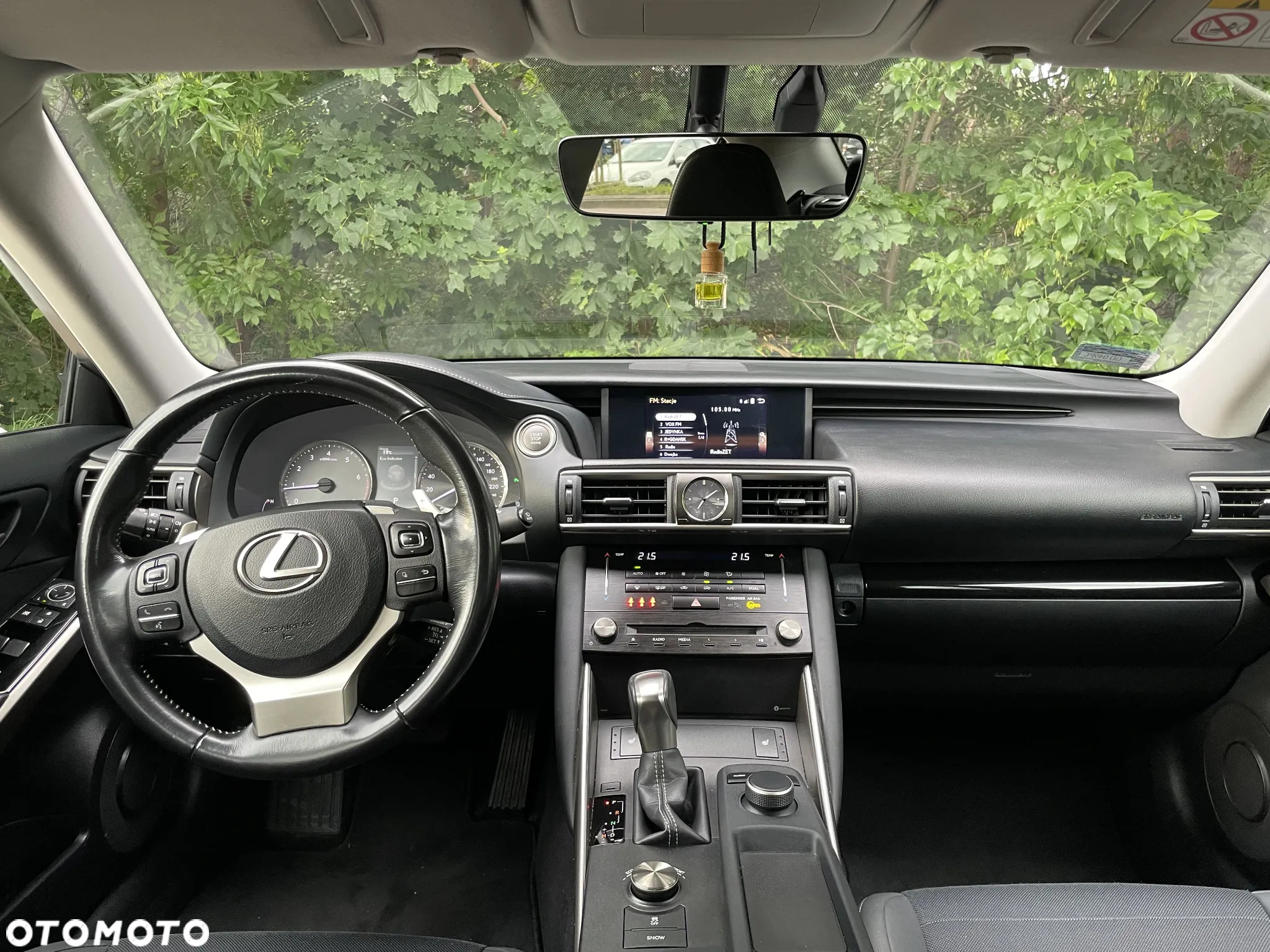 Lexus IS 200t Elegance - 12