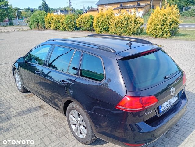 Volkswagen Golf 1.6 TDI BlueMotion Trendline - 11