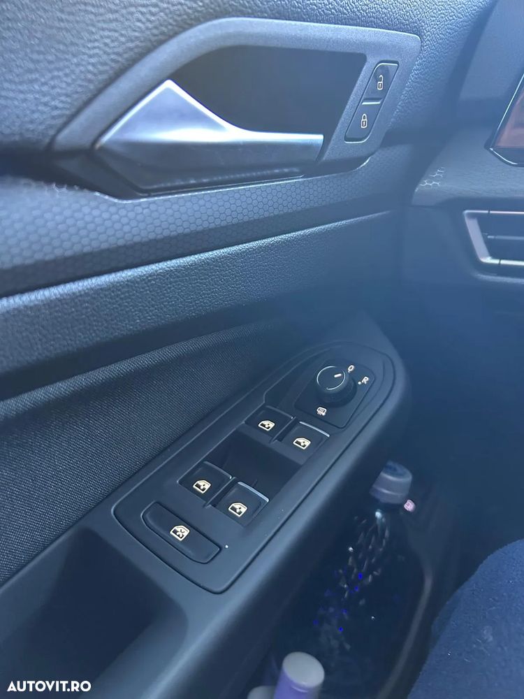 Volkswagen Golf - 14