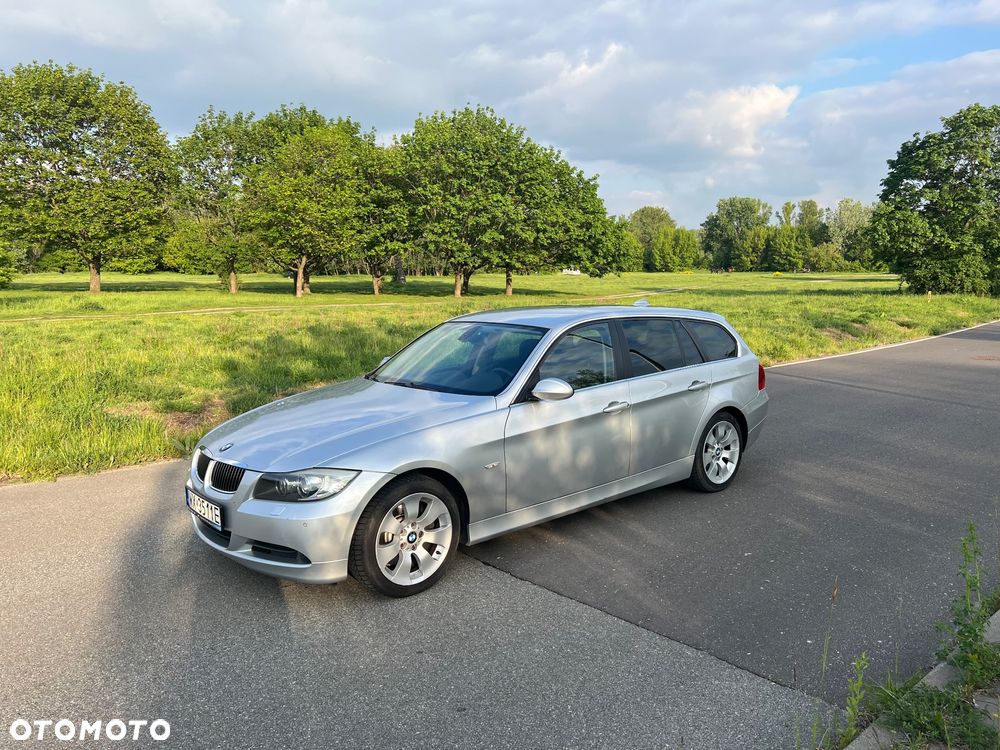 BMW Seria 3 325xi - 3