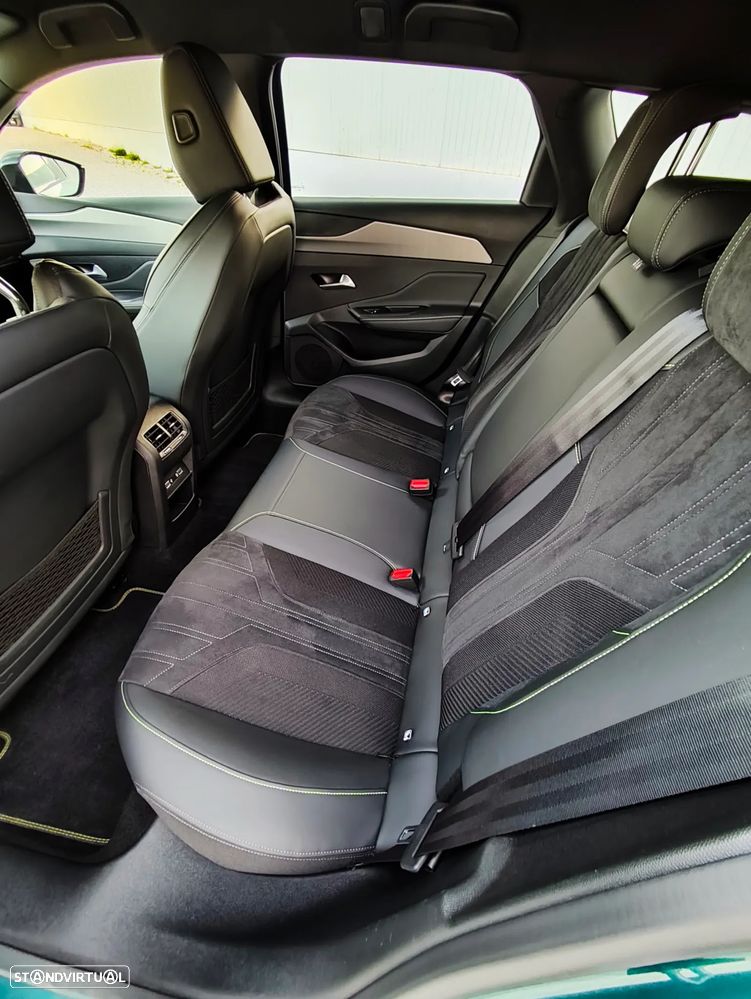 Peugeot 308 PureTech 130 GPF EAT8 Stop & Start GT - 11